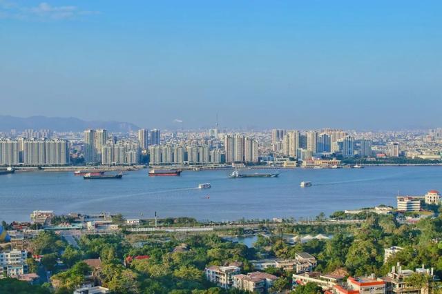 中国最被低估的海边城市，要觉醒了
