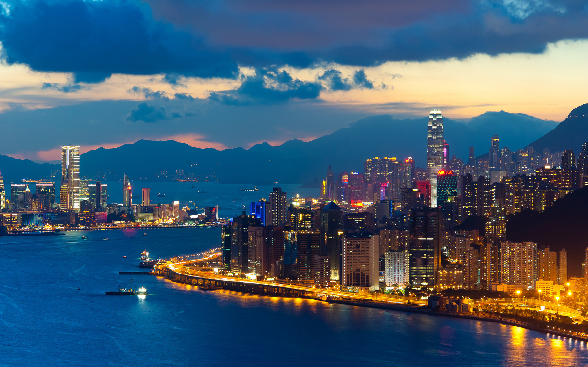 香港回归后经济为什么衰退