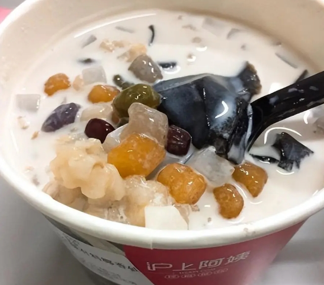 70后夫妻一年低调赚了21亿