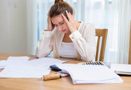 逾期两年我为什么可以不怕小崔，掌握两点轻松应对催收压力