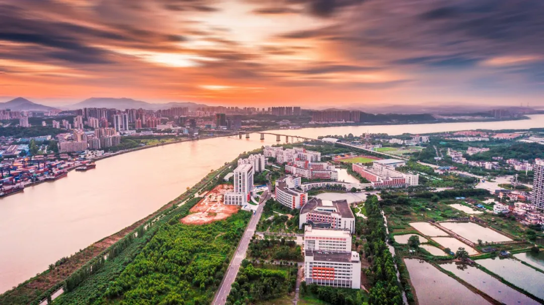 低于340分的春考生，请看江门职业技术学院2025年春季高考招生计划