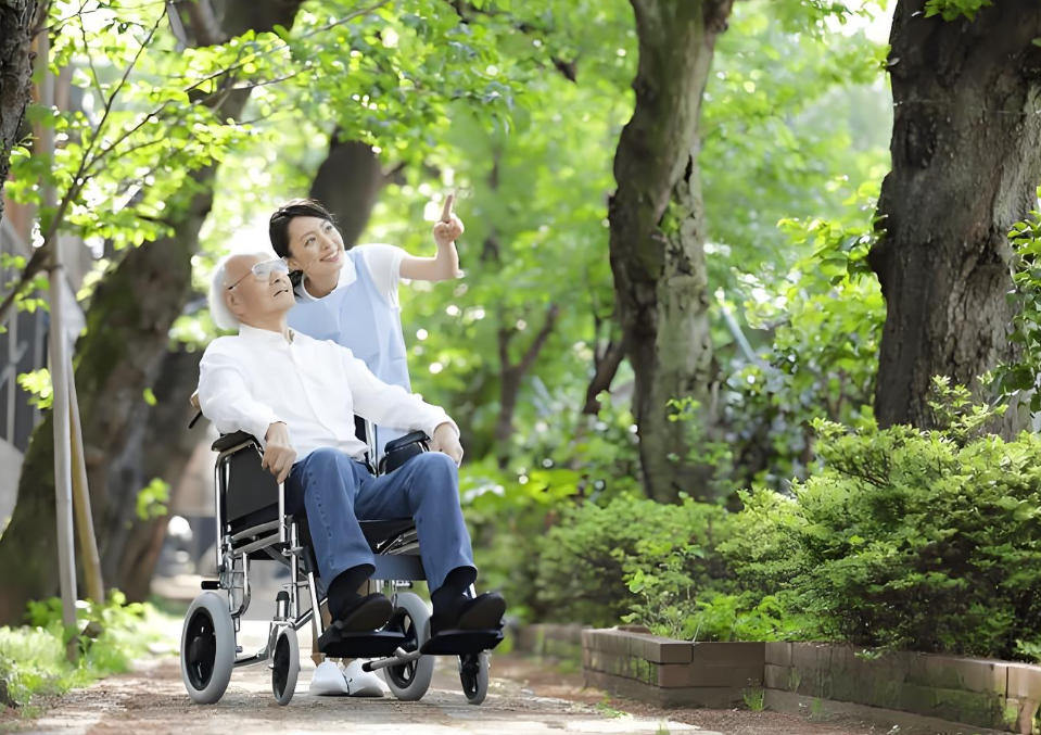 养老护理:照顾老人的必备知识!(图2) 养老护理:照顾老人的必备知识!(图2)