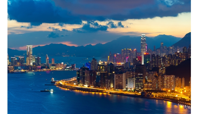 香港回归后经济为什么衰退