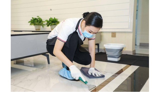 2024年哪些行业最具潜力？揭秘三大冷门却高盈利的生意