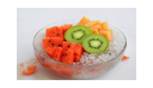 鲜切水果利润高吗？鲜切水果店的盈利能力及运营技巧