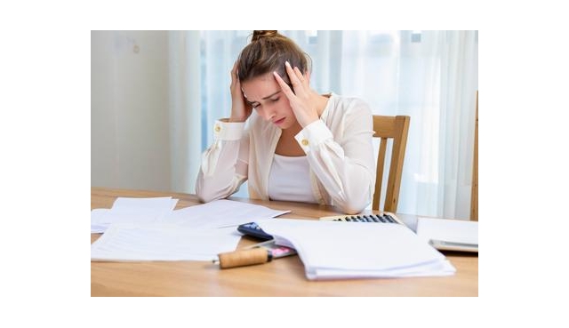 逾期两年我为什么可以不怕小崔，掌握两点轻松应对催收压力